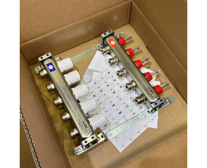 Коллекторная группа 1" Uni-Fitt 450Bнерж. сталь 5 выходов 3/4" с расходомерами и термостатическими вентилями без концевиков